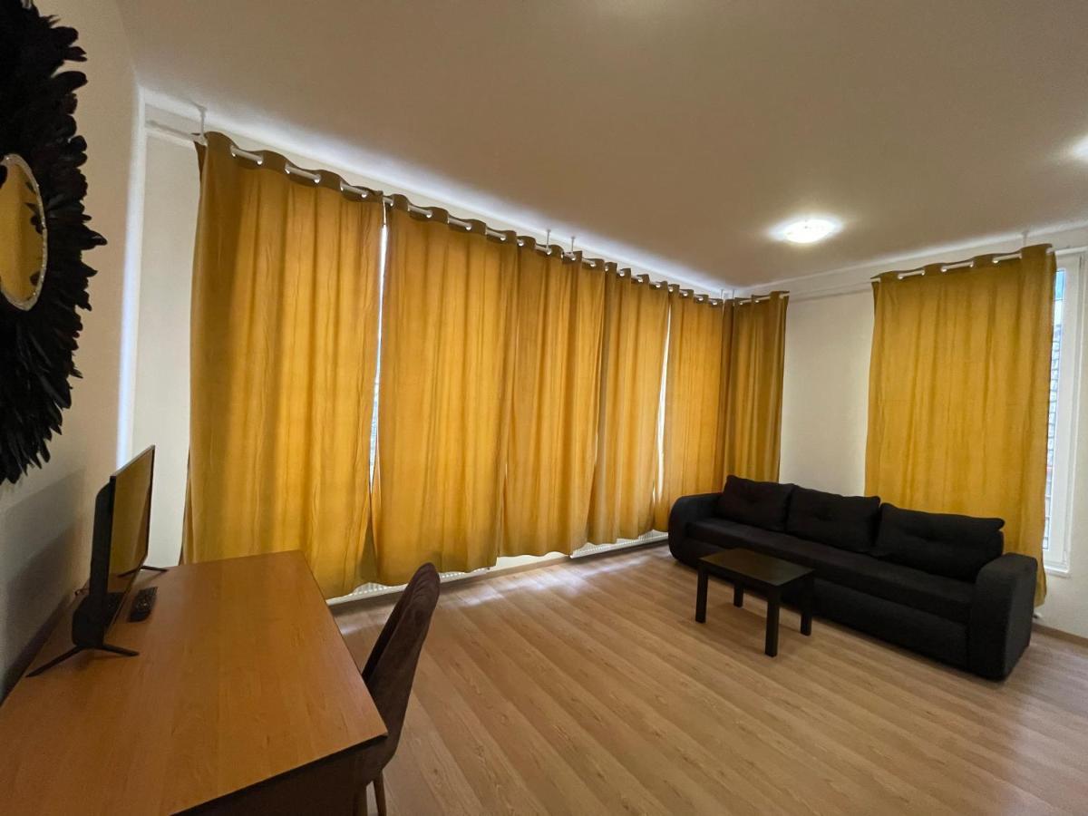New Central Nr6 Self Checkin Oldcity Center Paid Parking With Lift Timisoara Luaran gambar