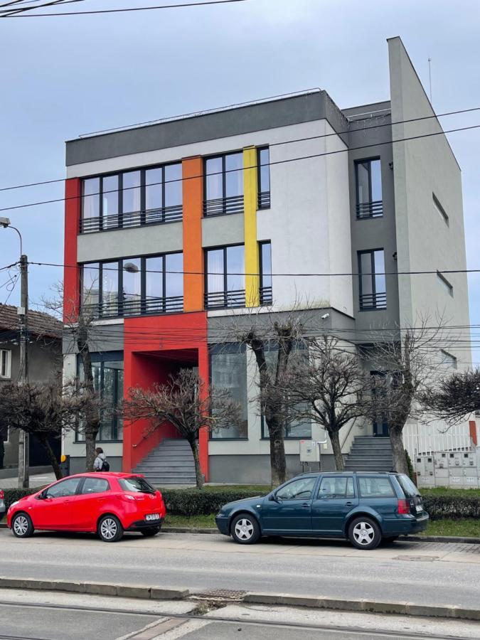 New Central Nr6 Self Checkin Oldcity Center Paid Parking With Lift Timisoara Luaran gambar